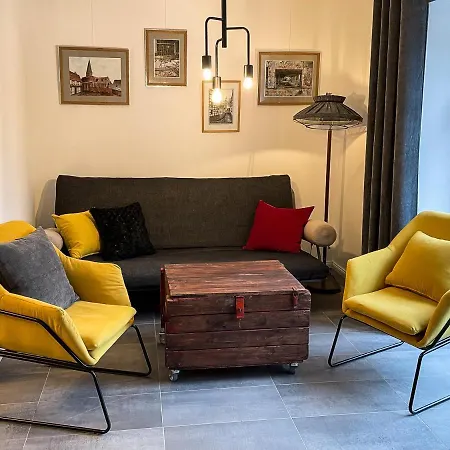 Stilvolle, Zentrale Ferienwohnung Bocksbruecke Mit Parkplatz Salzwedel Exterior foto